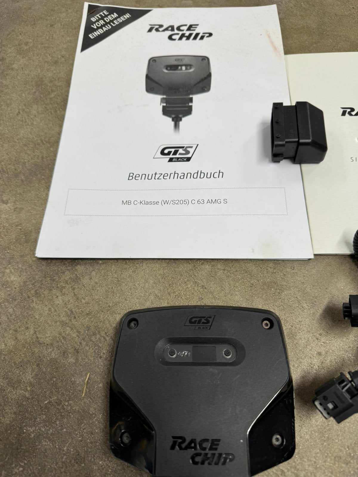 Race chip tuning mercedes c63 w205 gts black, Auto diversen, Ophalen of Verzenden
