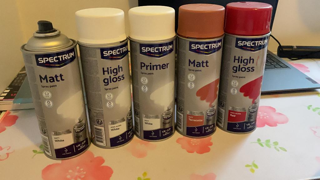 spray paint, Ophalen of Verzenden, Zo goed als nieuw