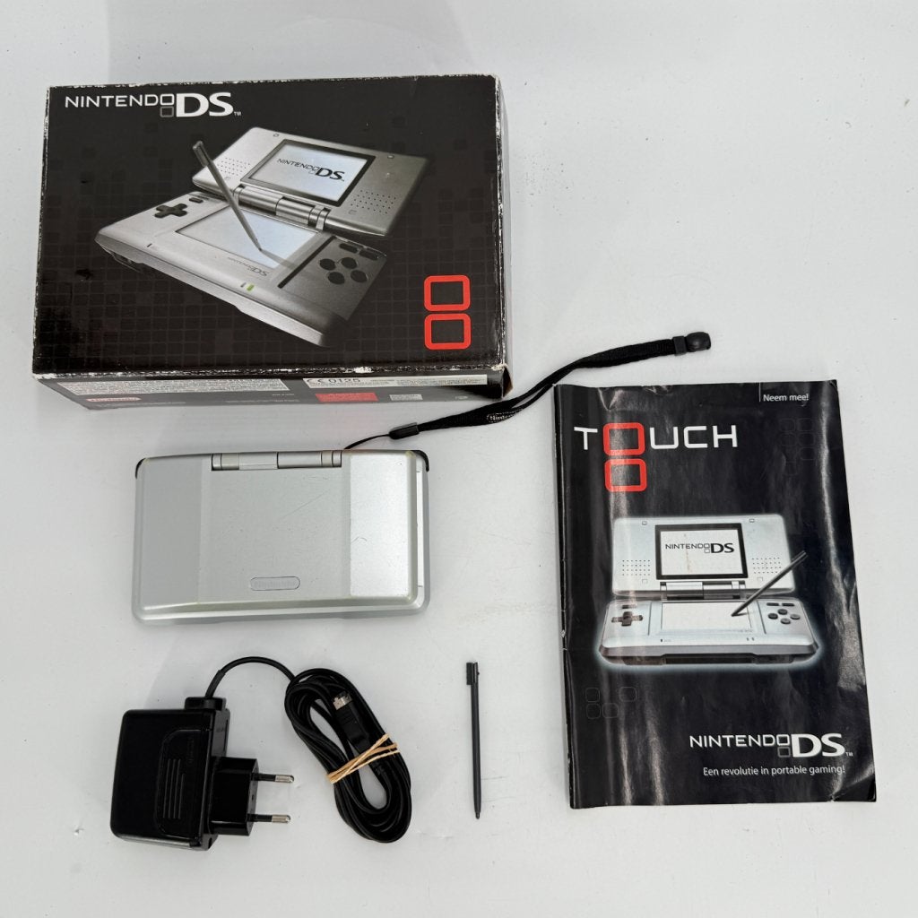 Nintendo DS Original - Silver | In doos, Spelcomputers en Games, Spelcomputers | Nintendo 2DS en 3DS, Nintendo, Gebruikt, Support@nintendo.com