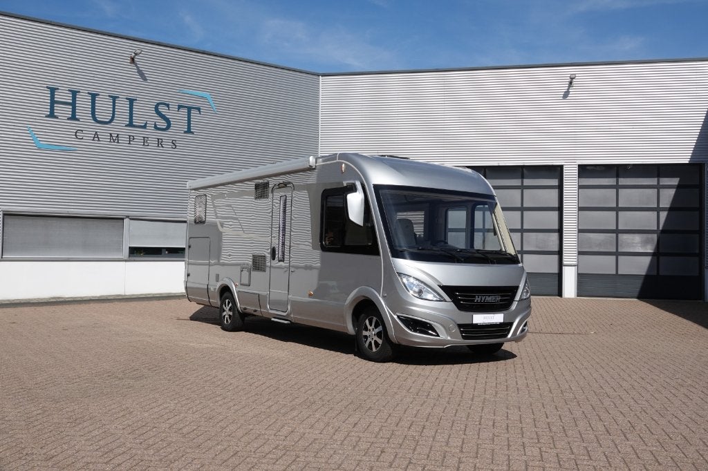 Hymer B 704 Supreme Line Automaat, 2 persoons uitvoering, Tot en met 2, 7 tot 8 meter, Bedrijf, Diesel