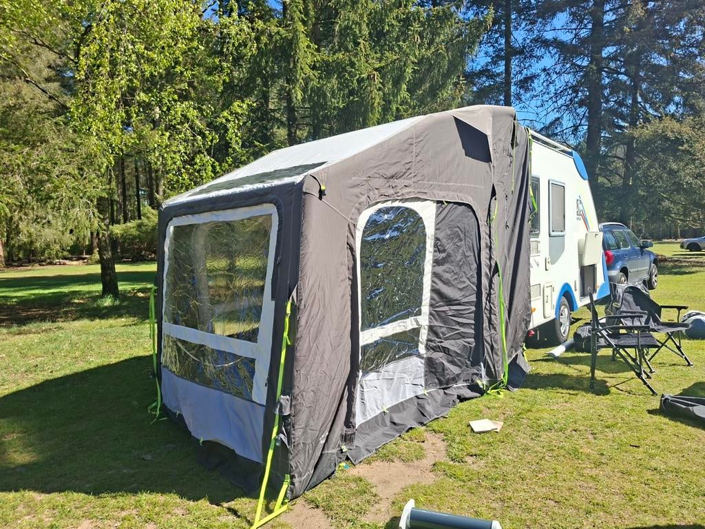 KAMPA DOMETIC OPBLAASBARE VOORTENT- Zo goed als nieuw, Ophalen, Zo goed als nieuw