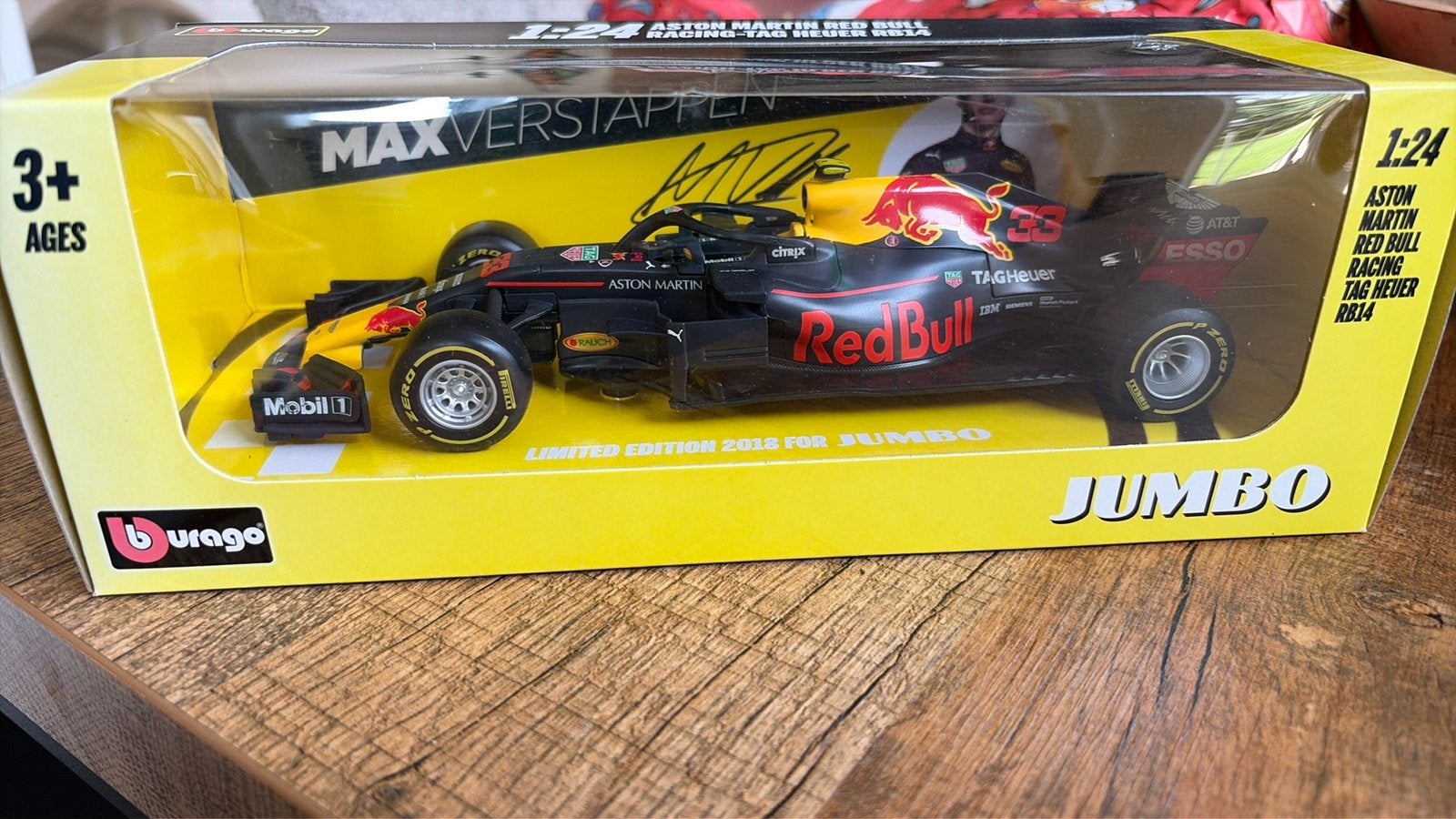Max verstappen model auto 1:24 2018, Hobby en Vrije tijd, Modelauto's | 1:24, Ophalen of Verzenden, Zo goed als nieuw, Bburago