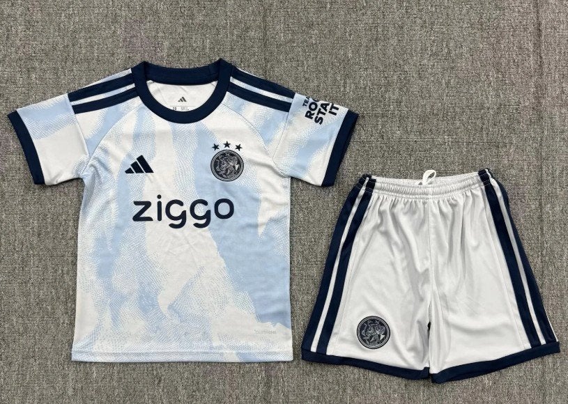 Voetbal tenues NIEUW 26/27 AJAX REAL PSG ALLESSS, Maat XS of kleiner, Ophalen of Verzenden, Nieuw, Set