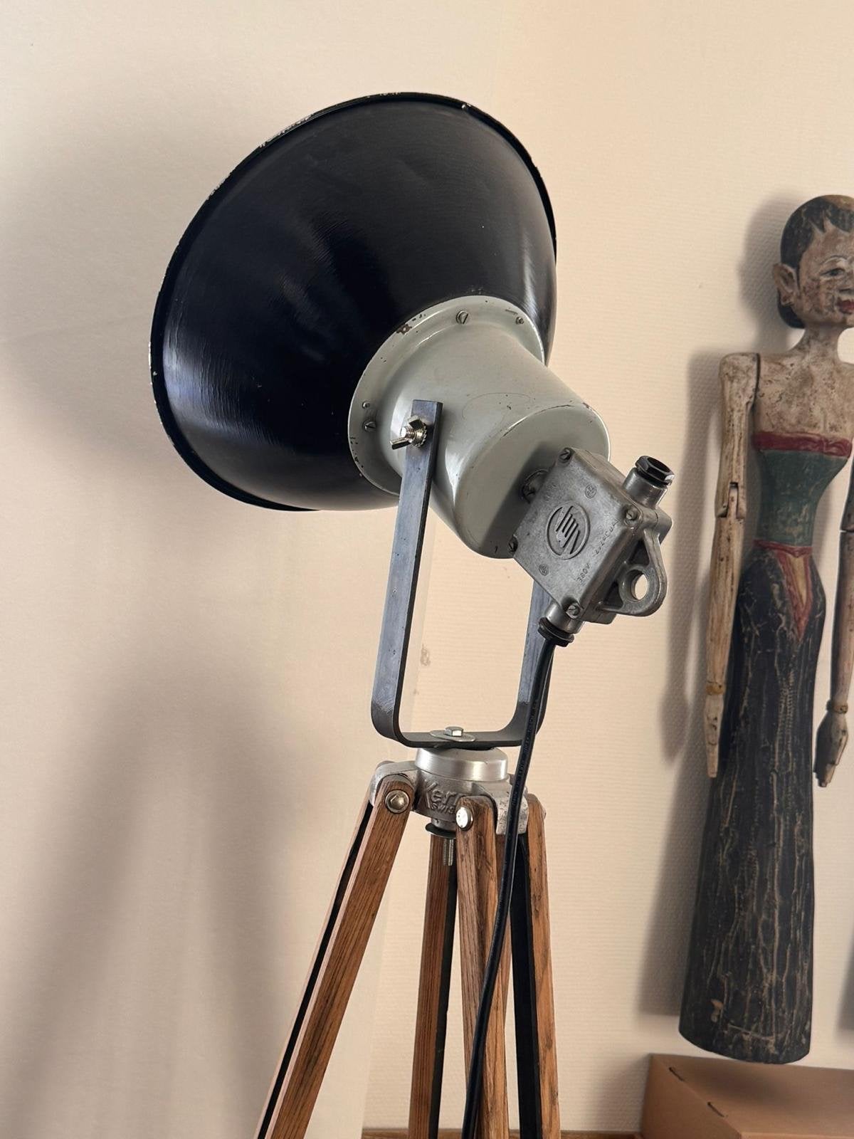 Vintage industriële statieflamp - uniek design, Antiek en Kunst, Ophalen