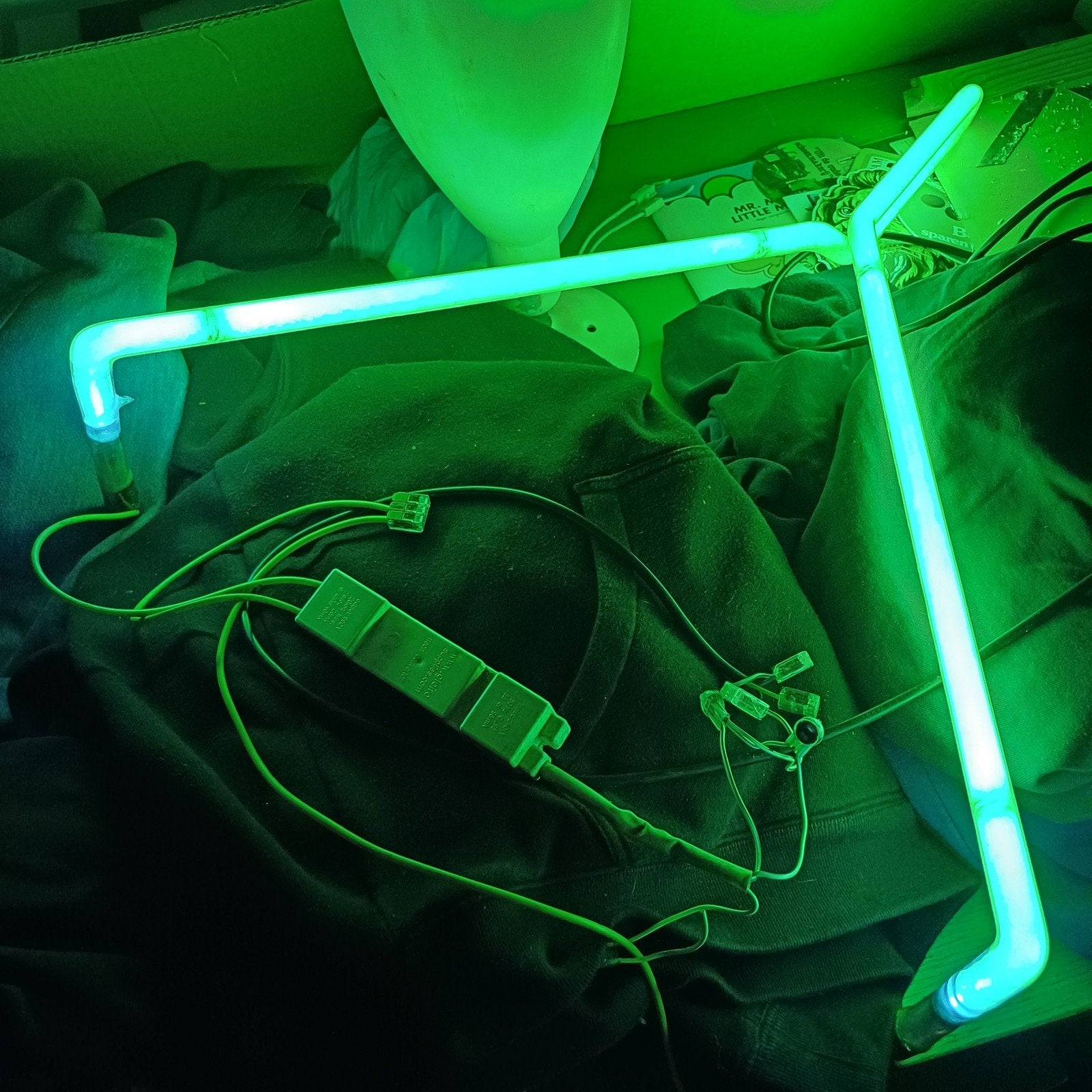 OUDE NEON VERLICHTING NEONBUIS GROENE Y, Ophalen, Industrieel, Overige fittingen, Zo goed als nieuw