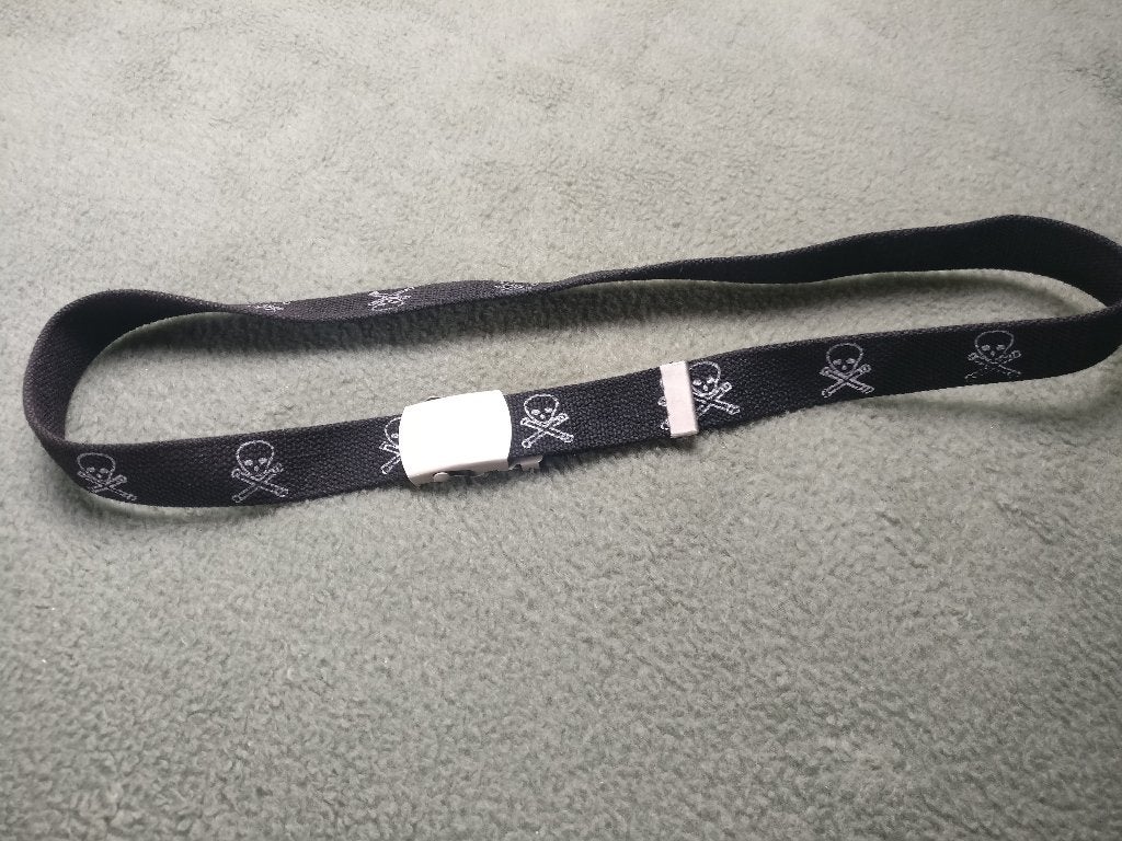 Canvas riem riemen met schedels van punk gothic piraat stijl, Zwart, Nieuw, Ophalen of Verzenden, 115 cm of meer