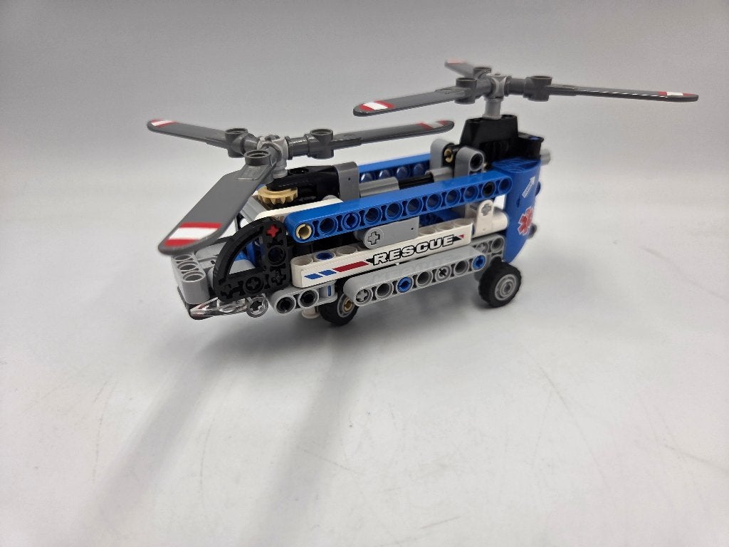 Lego Technic 42020 Twin-rotor Helicopter, Lego, Ophalen of Verzenden, Zo goed als nieuw, Complete set