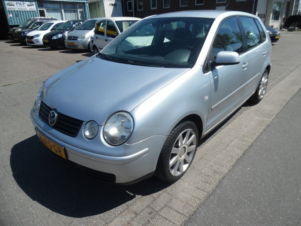 Volkswagen Polo apk 5.26 1.4-16V Turijn airco (bj 2005), Auto's, Voorwielaandrijving, 15 km/l, 4 cilinders, Metallic lak