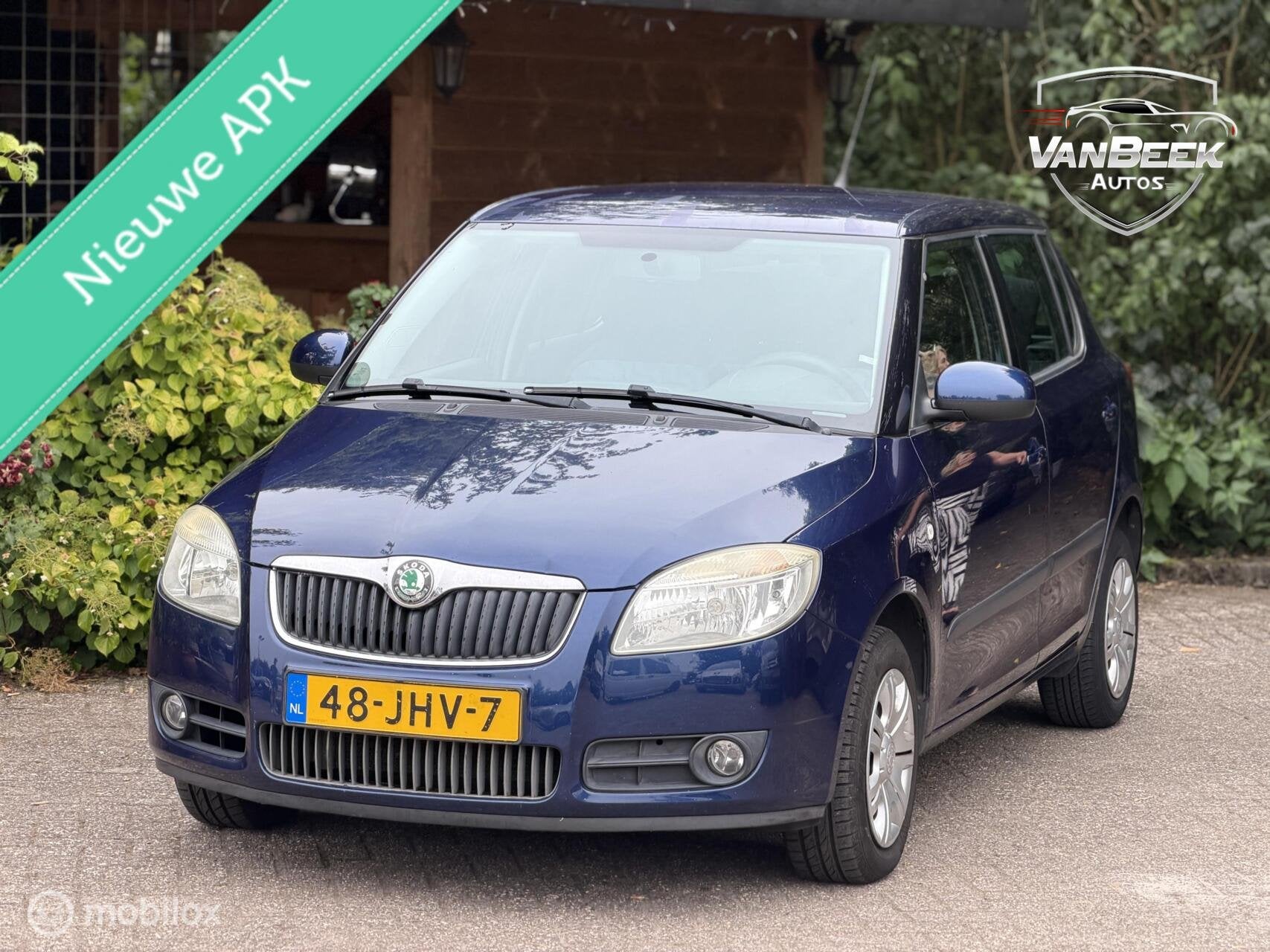 Skoda Fabia 1.4-16V Ambition Business Line, Auto's, Voorwielaandrijving, 4 cilinders, Blauw, Origineel Nederlands