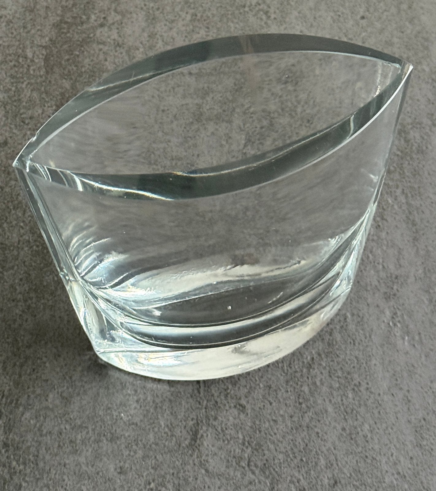 Glazen ovale vaas (HxBxD - 20x17x7,5cm), Ophalen, Zo goed als nieuw
