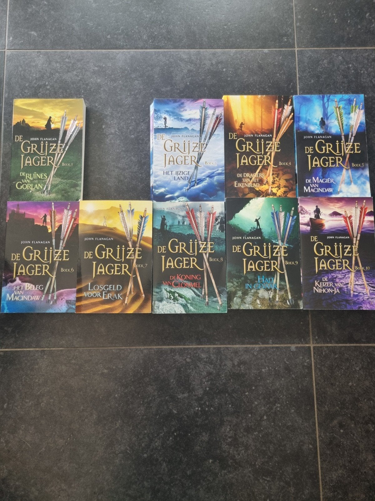 de Grijze Jager deel 1, 3, 4, 5, 6, 7, 8, 9,10, Boeken, Ophalen of Verzenden, Gelezen