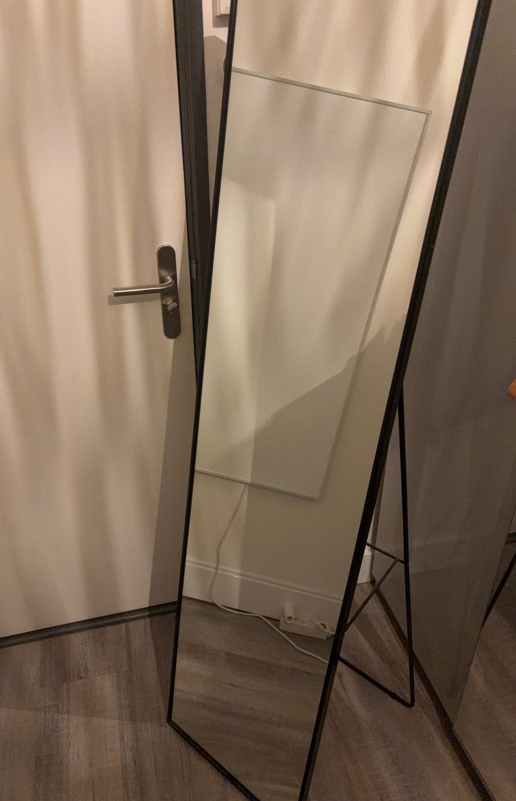 IKEA spiegel - zwart, Huis en Inrichting, Woonaccessoires | Spiegels, Ophalen, Minder dan 50 cm, Nieuw, 150 tot 200 cm