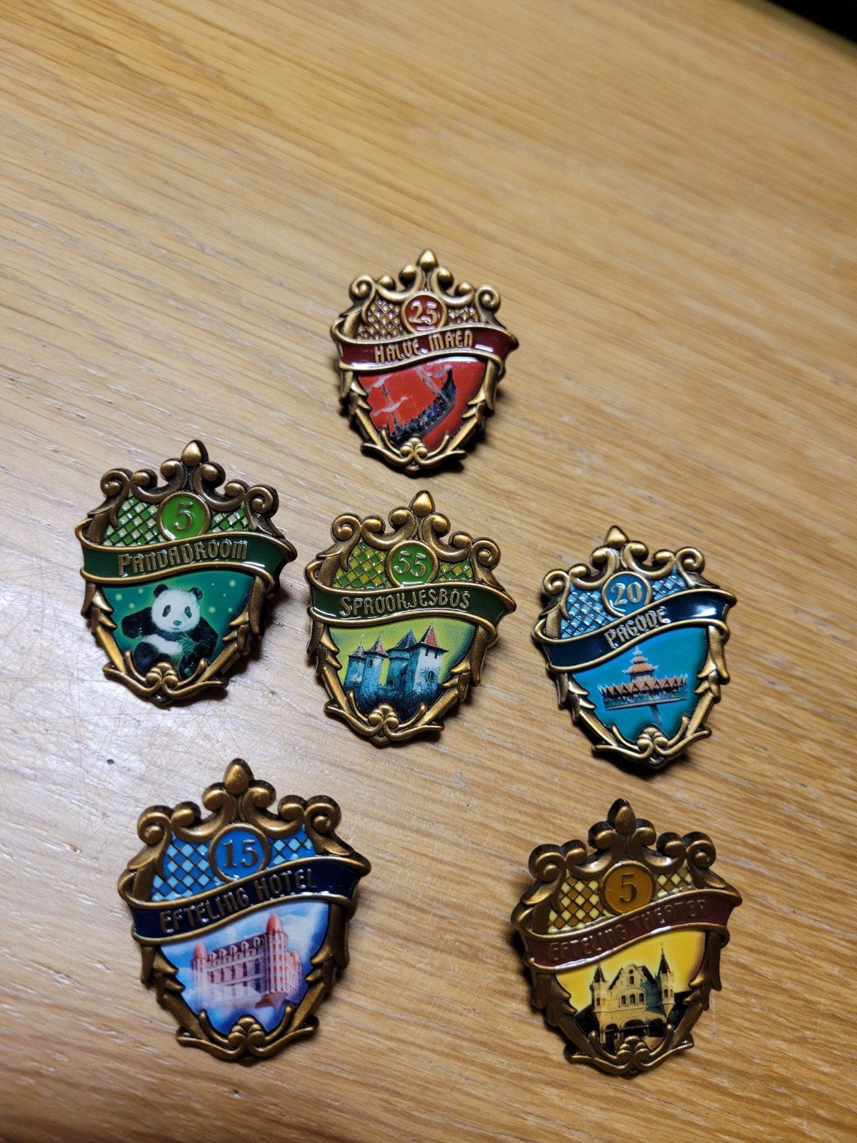 Efteling Pins / Speldjes Collectie (6 stuks), Ophalen of Verzenden, Zo goed als nieuw, Overige onderwerpen, Speldje of Pin