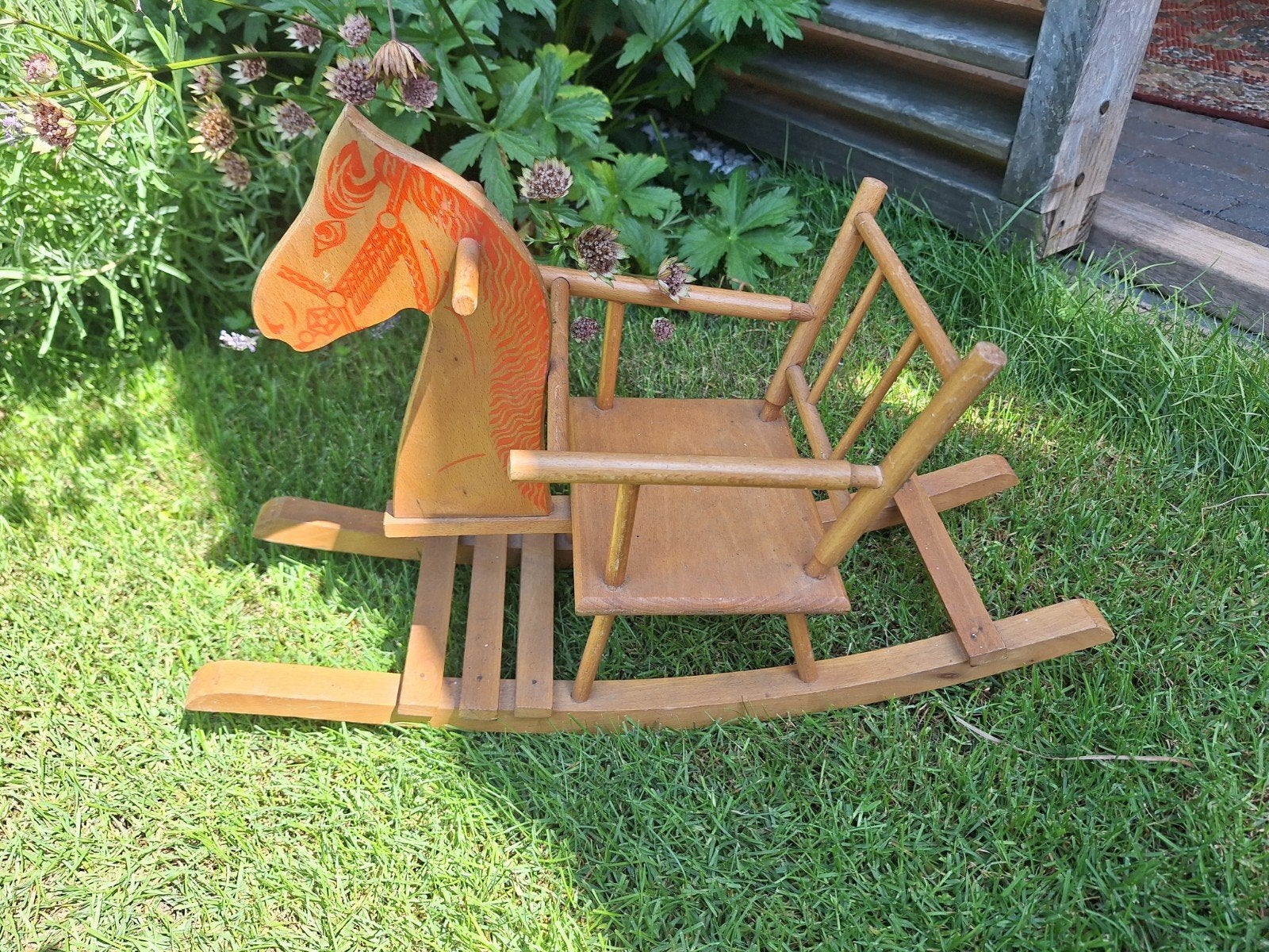 Houten hobbelpaard jaren 60, Ophalen, Gebruikt