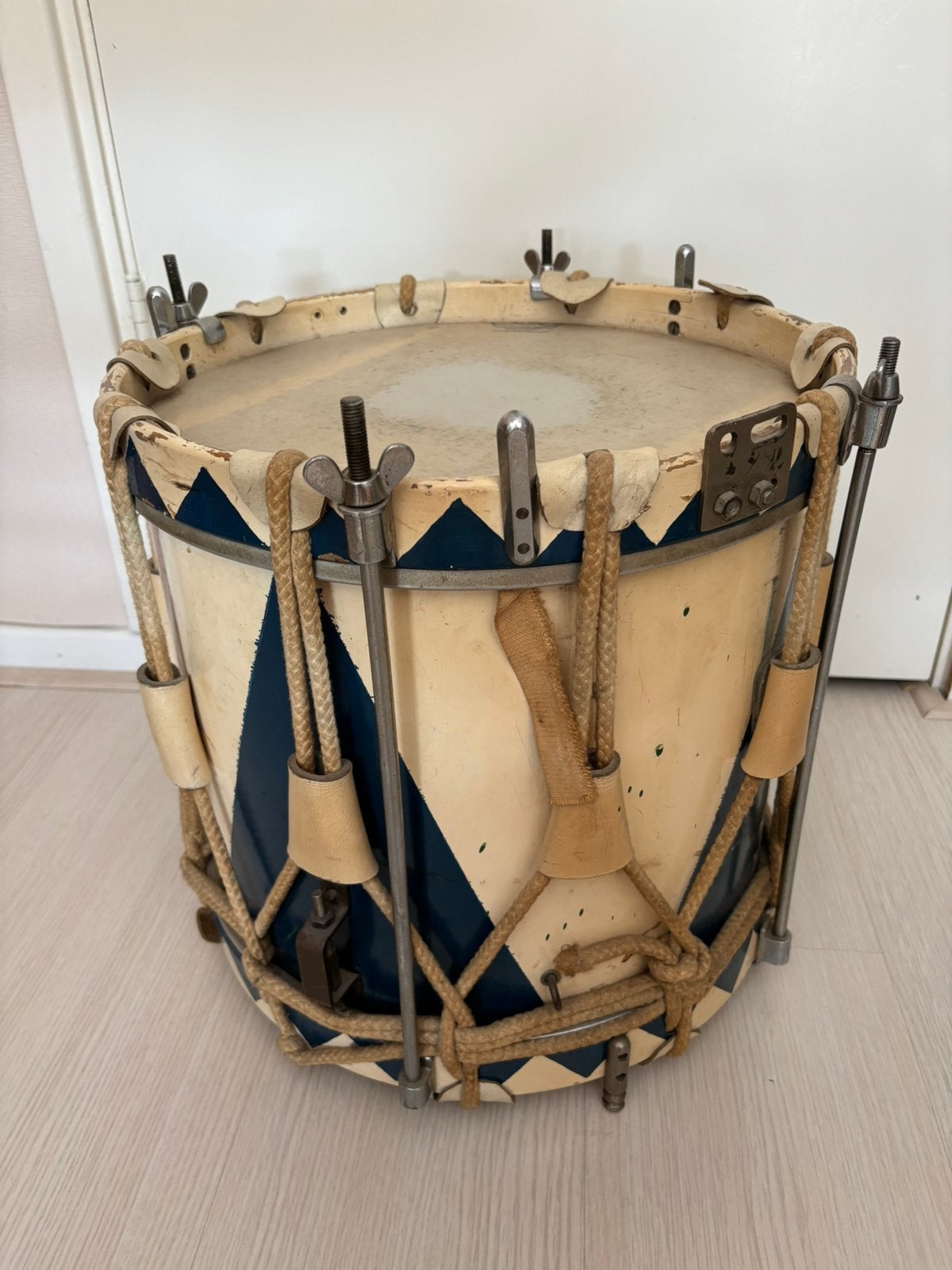 Oude snaredrum drumband fanfare trommel, Ophalen, Zo goed als nieuw