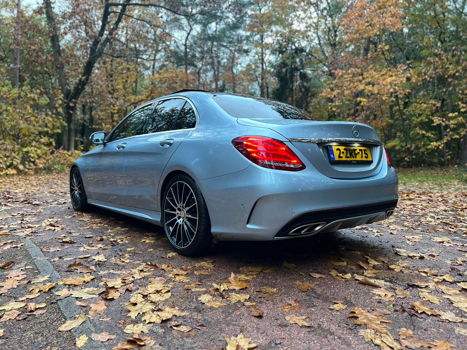 Mercedes C-klasse c300 hybride luchtvering NL auto AMG, Particulier, C-Klasse, Te koop