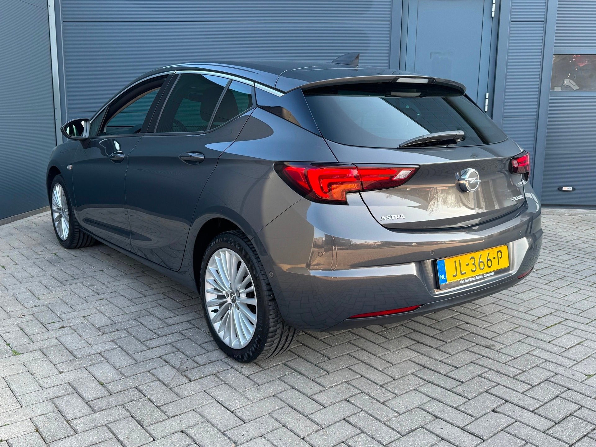Opel Astra 1.0 Innovation / Carplay / Camera / Pdc / Nap, Auto's, Opel, Gebruikt, Euro 6, 610 kg, Origineel Nederlands