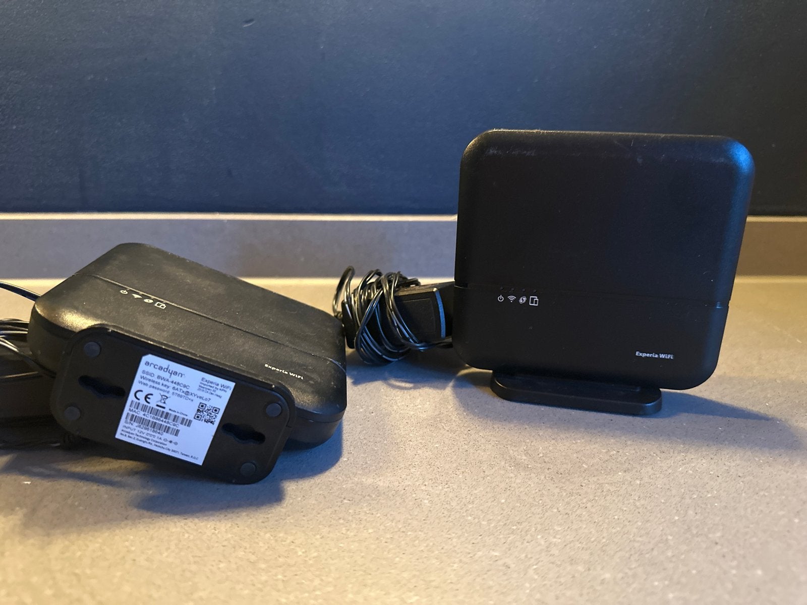 Experia WiFi Router - KPN Arcadyan, Ophalen of Verzenden, Gebruikt, Router