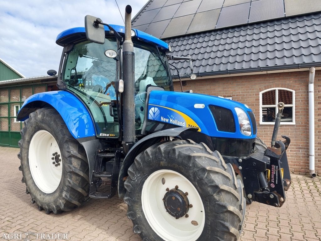 Mooie New Holland T 6020 Elite, Zakelijke goederen, Agrarisch | Tractoren, Gebruikt, -, 120 tot 160 Pk, Niet opgegeven