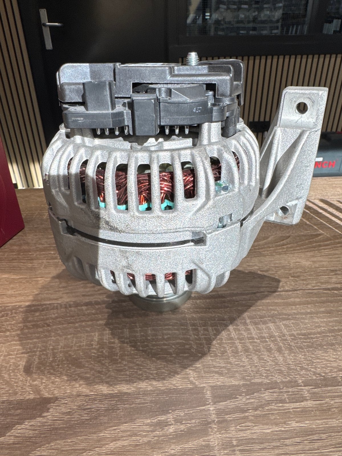 Dynamo Volvo S60 V70 XC70 XC90 2.4D D5 Bosch 0124525044, Ophalen of Verzenden, Nieuw, Volvo