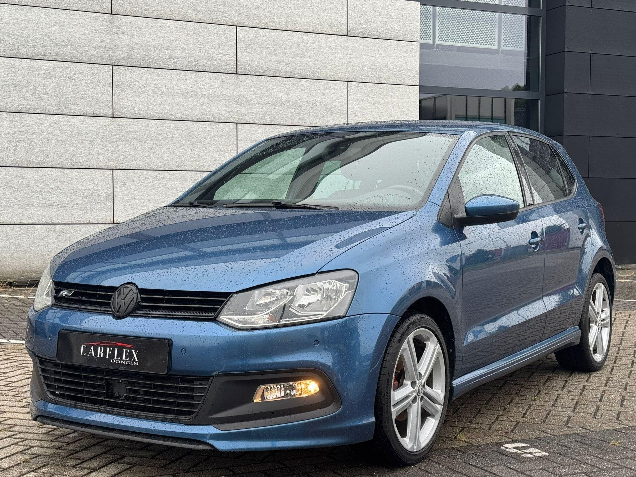 Volkswagen Polo 1.2 TSI R-line, Auto's, Volkswagen, Stof, Gebruikt, Euro 6, 4 cilinders