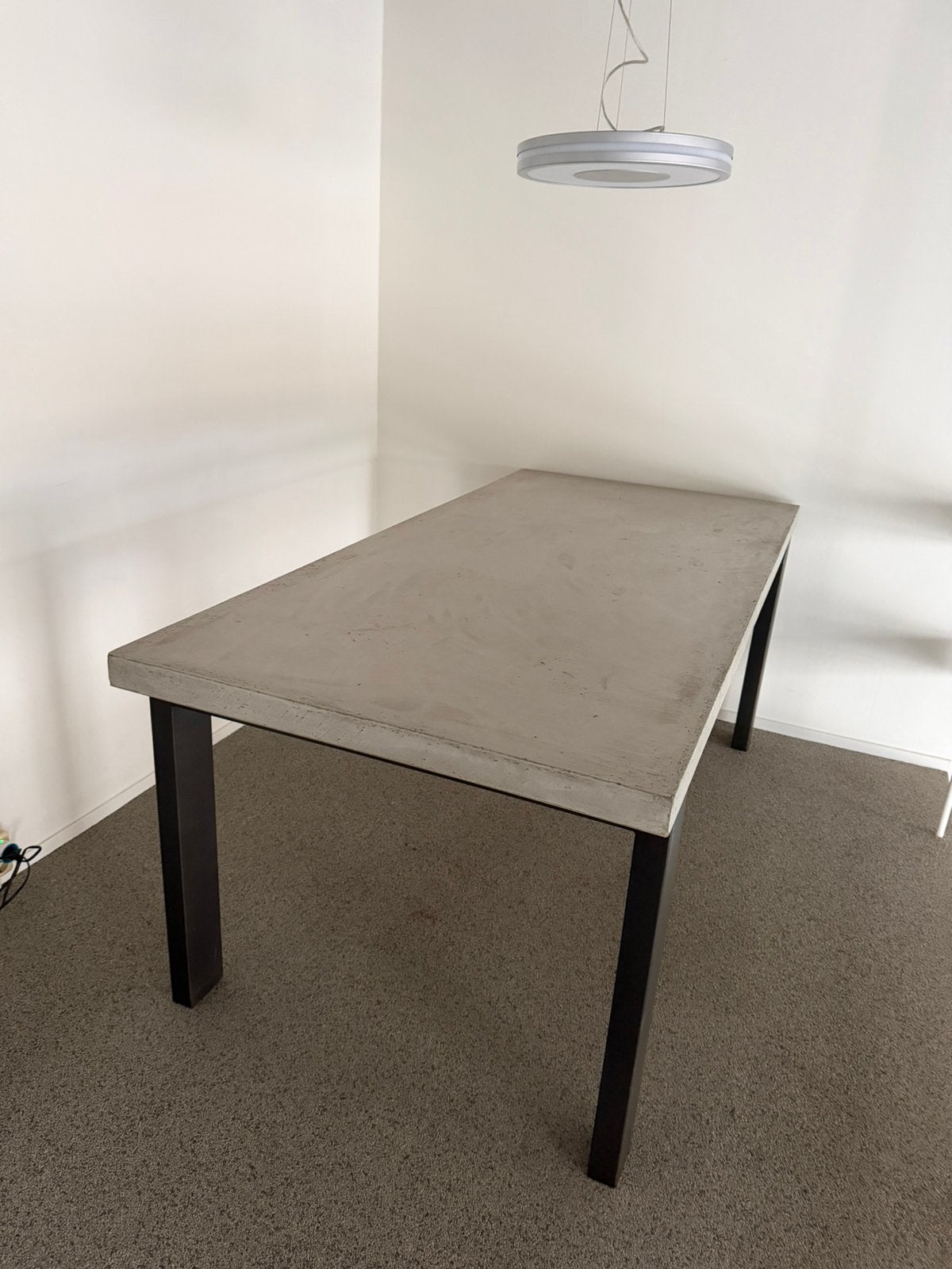 Betonlook eettafel Xooon, Ophalen, Overige materialen, Industrieel, modern, strak, 50 tot 100 cm