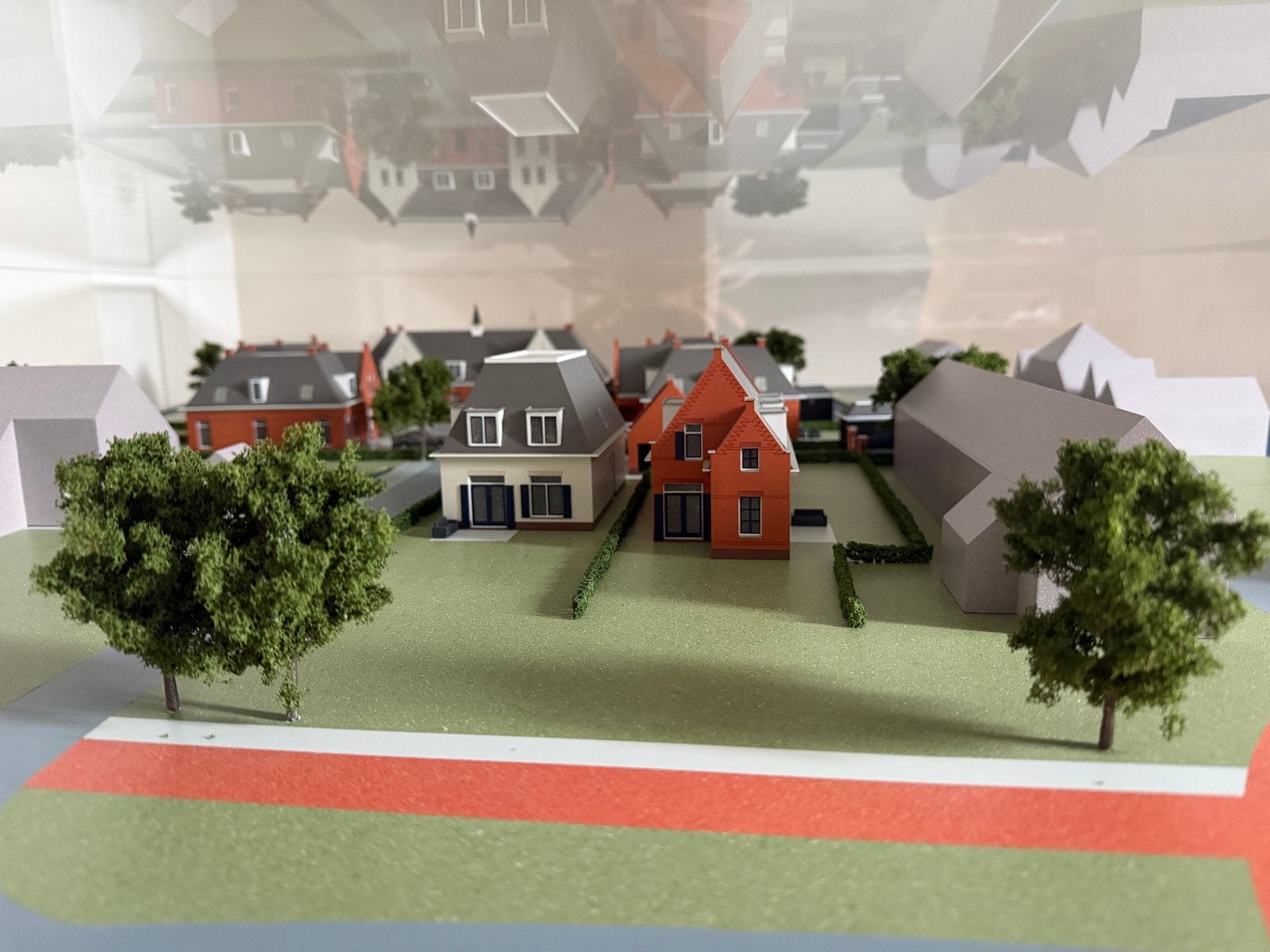 Maquette: Gedetailleerd architectonisch model van huizen, Ophalen, Gebruikt, Groter dan 1:32