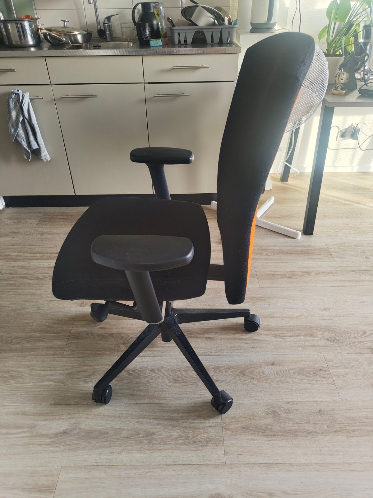 Kohl selleo office chair - Ergonomisch en Comfortabel, Huis en Inrichting, Bureaustoelen, Ophalen, Gebruikt, Zwart, Bureaustoel