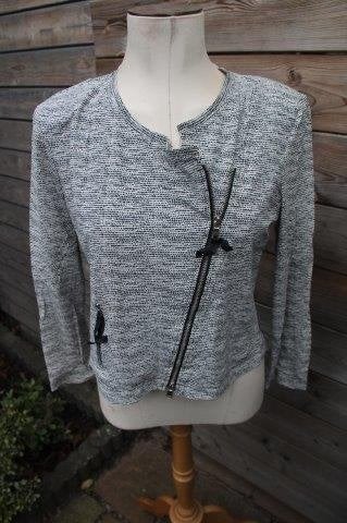 Jasje ecru/ zwart Cassiopee mt XL Travelstof Vaste prijs OPR, Kleding | Dames, Zwart, Maat 46/48 (XL) of groter, Cassiopee, Ophalen of Verzenden