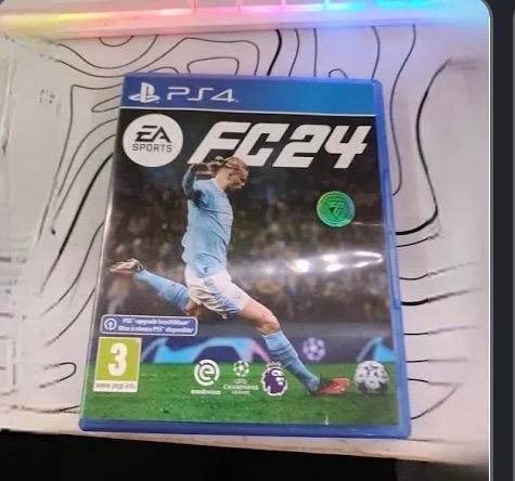 EA Sports FC 24 PS4 - Zo goed als nieuw, Eén computer, Ophalen of Verzenden, Zo goed als nieuw, Sport