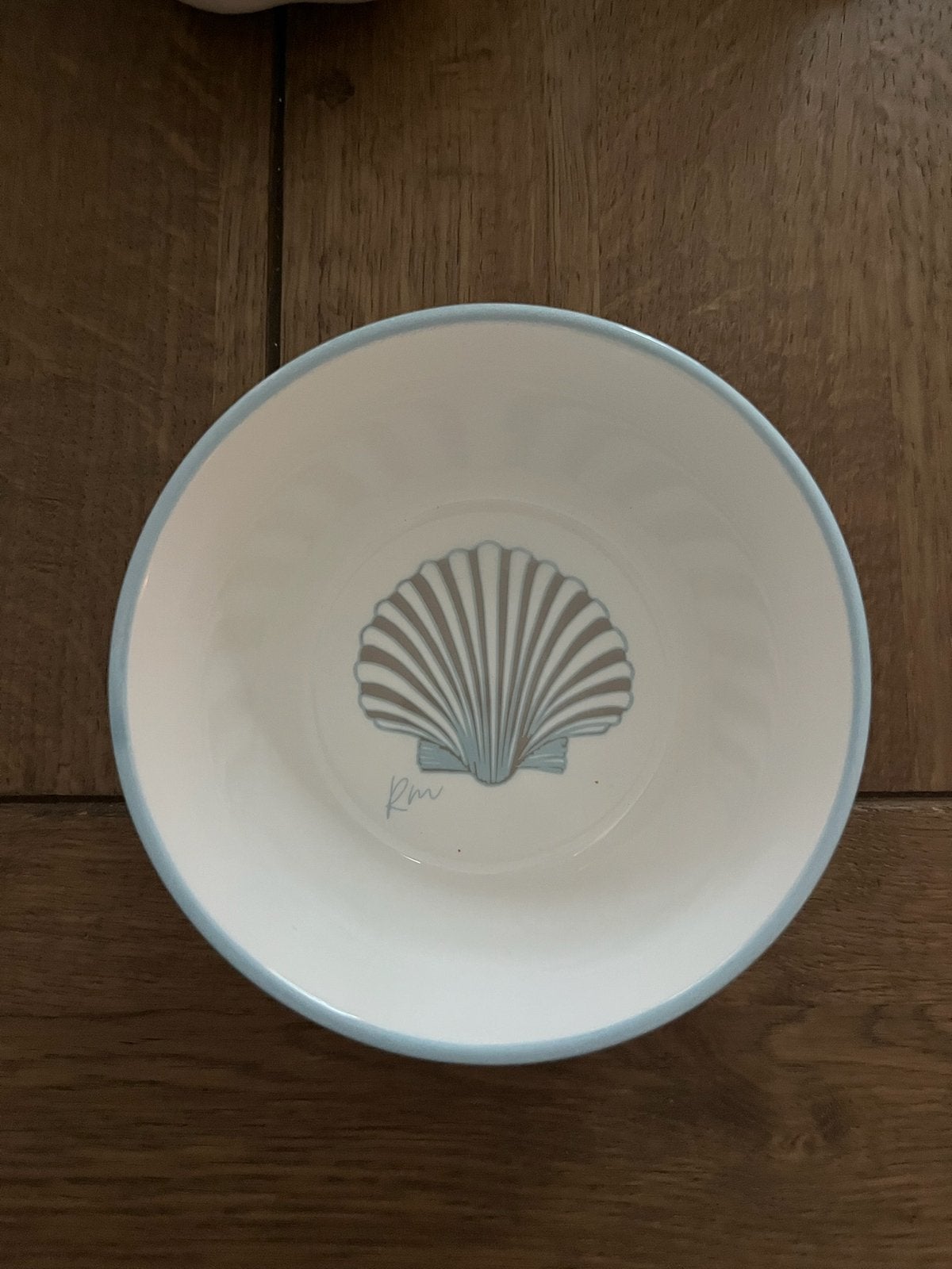 Te koop:Rivièra Maison kom/bowl/schaaltje schelp, lichtblauw, Huis en Inrichting, Keuken | Servies, Nieuw, Ophalen of Verzenden