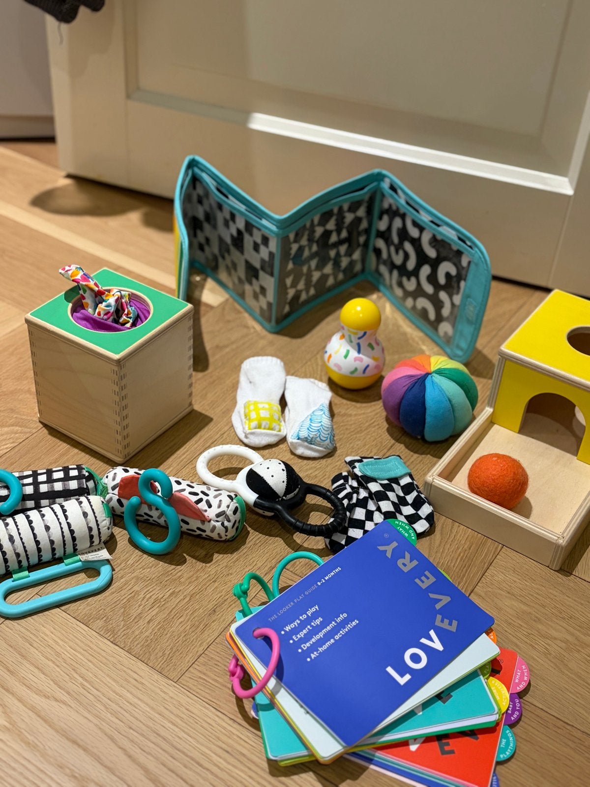 Lovevery speelgoed set - Ontwikkelingsgericht speelgoed, Kinderen en Baby's, Ophalen of Verzenden, Zo goed als nieuw, Overige typen