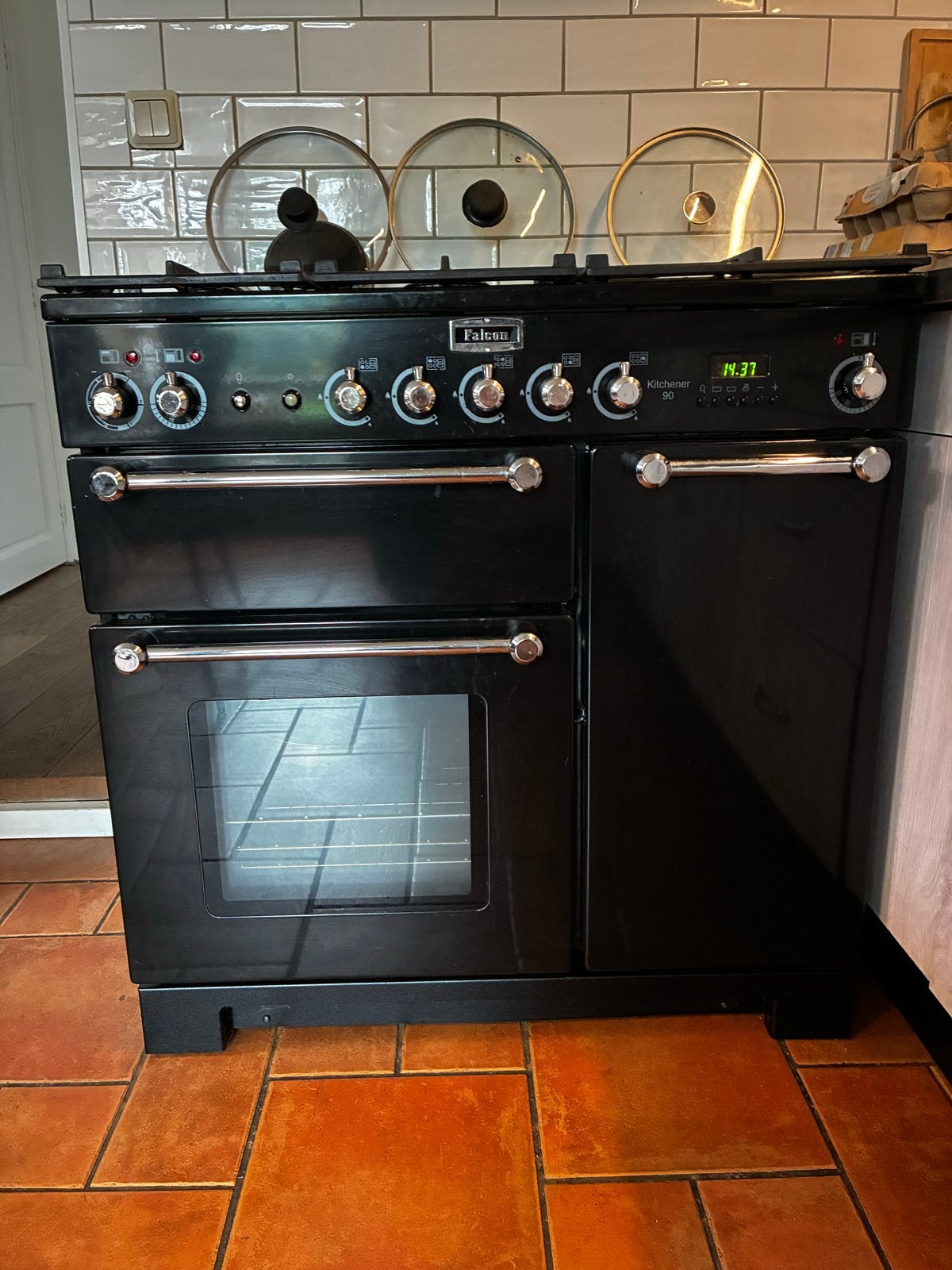 Falcon Kitchener 90 Fornuis - Zwart, Zo goed als nieuw, Witgoed en Apparatuur, Ophalen, 60 cm of meer, Zo goed als nieuw, Gas