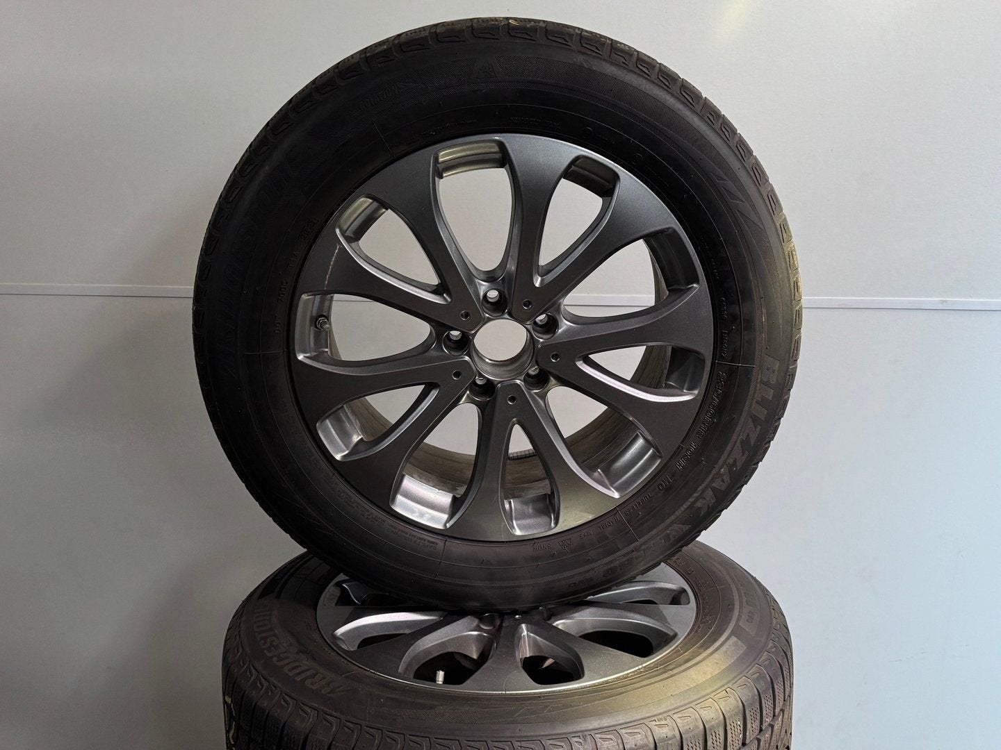 Mercedes GLC winterwielen set bridgestone 235/60 R18, Auto-onderdelen, Banden en Velgen, Ophalen, 18 inch, Gebruikt, -