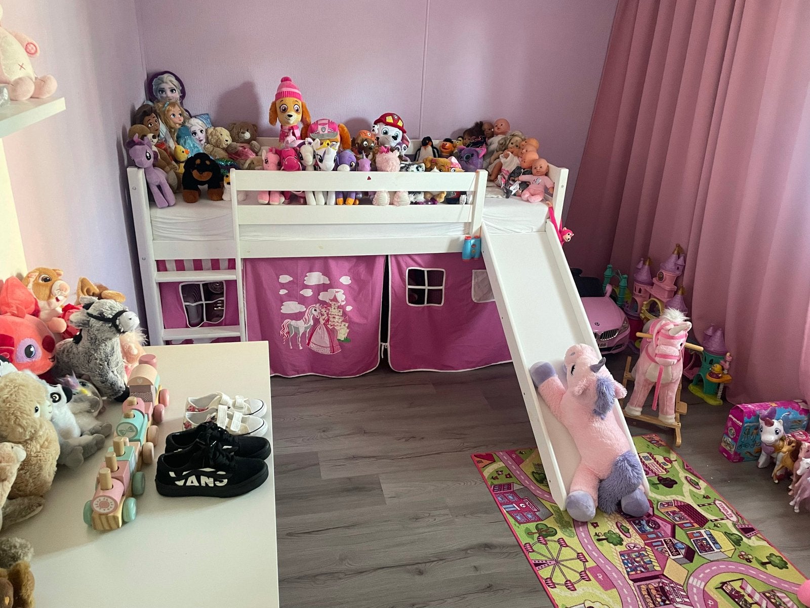 Halfhoogslaper met glijbaan  plus commode, Huis en Inrichting, Slaapkamer | Stapelbedden en Hoogslapers, Ophalen, Gebruikt, 90 cm
