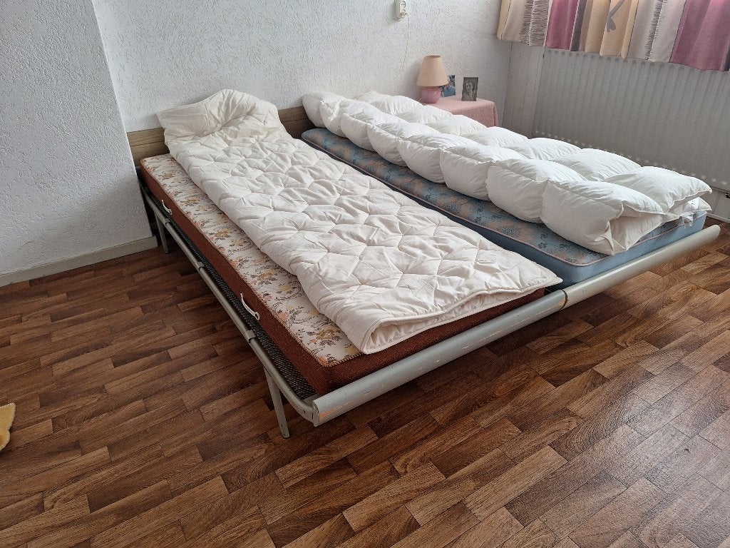 GRATIS   2x1 persoons bed auping spiraal voor matras 80x190, Ophalen, Overige materialen, Gebruikt, 90 cm