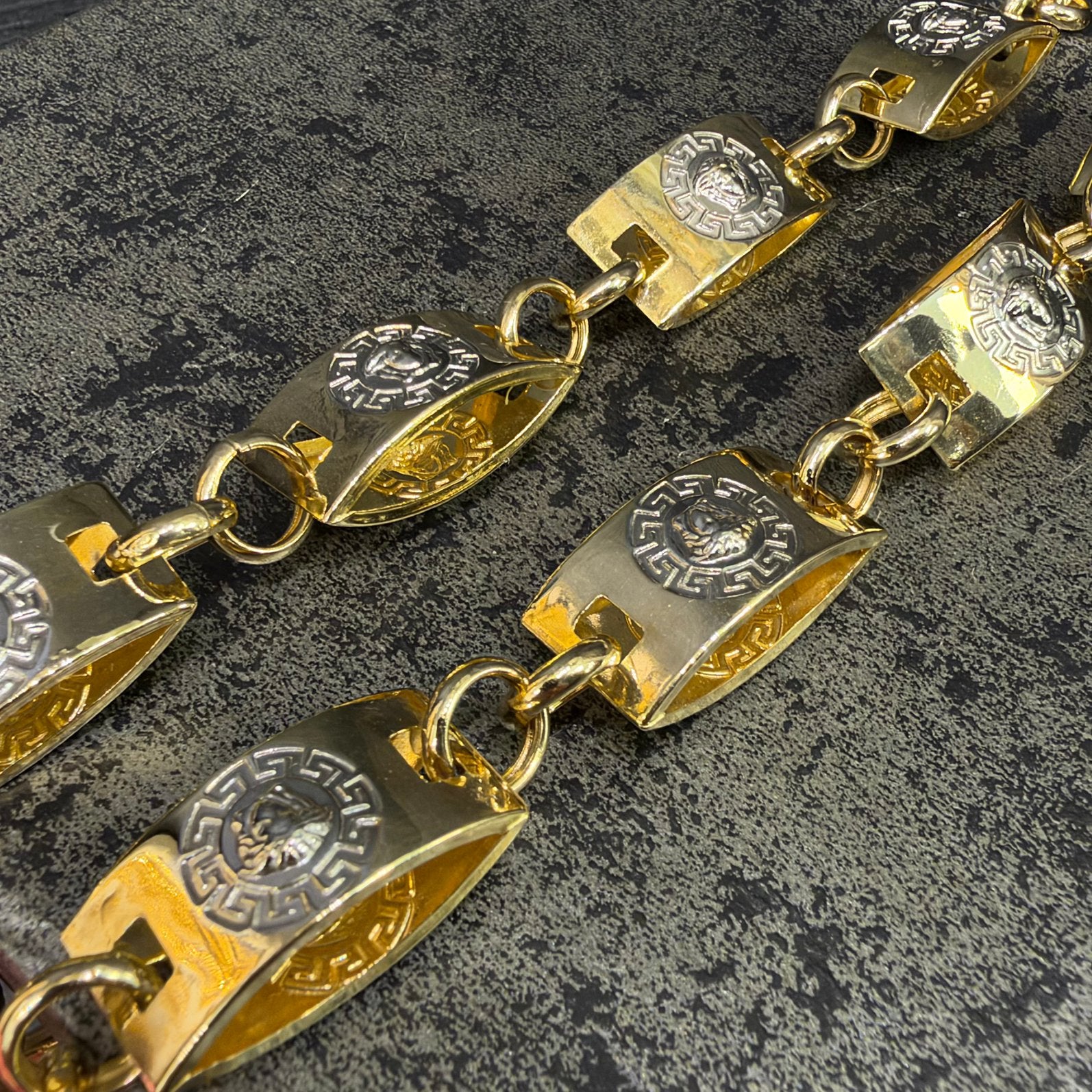 14k gouden ketting dik schakel versace model, Ophalen of Verzenden, Zo goed als nieuw, Goud