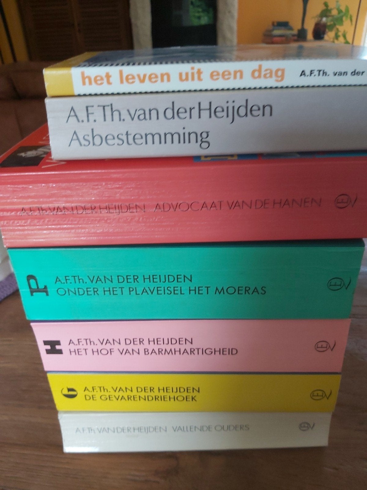 A.F.Th. van der Heijden/ ROMANS, Ophalen of Verzenden, Gelezen