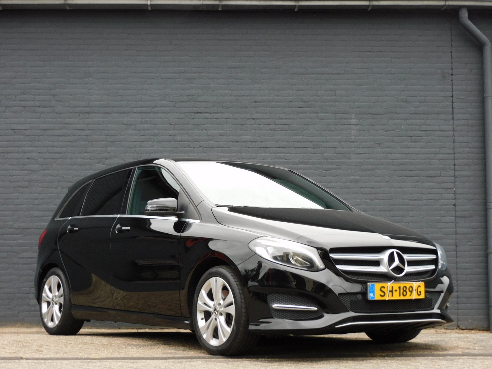 Mercedes-Benz B-Klasse 180 Ambition DEALER ONDERHOUDEN! ANDR, Auto's, 1325 kg, Gebruikt, 4 cilinders, USB