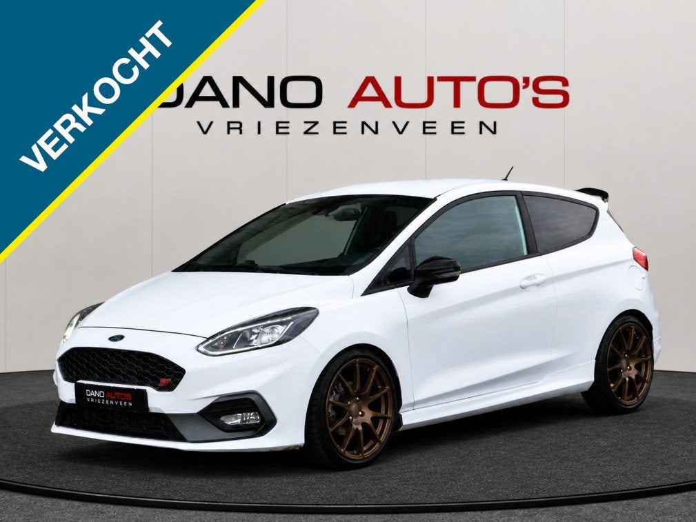 Ford Fiesta 1.5 ST 200PK Performance Navi/LED/18''/Recaro, Stof, Gebruikt, Wit, Bedrijf