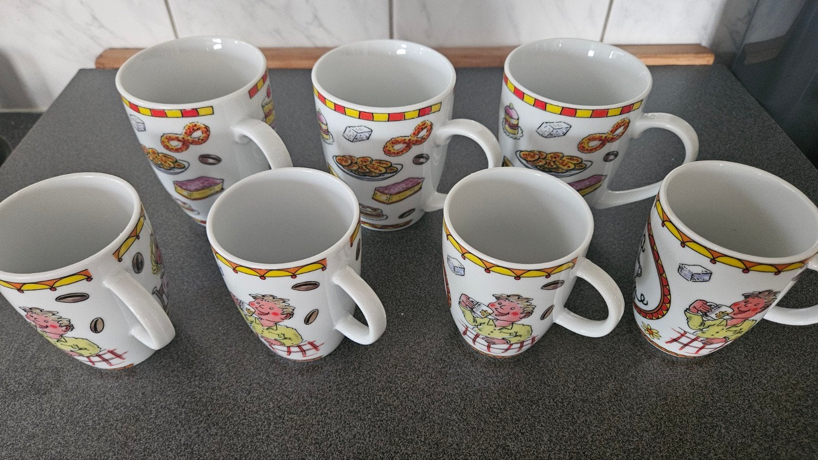 Set van 7 Theo mokken - Koffie, thee en gebak, Gebruikt, Overige merken, Keramiek, Overige stijlen