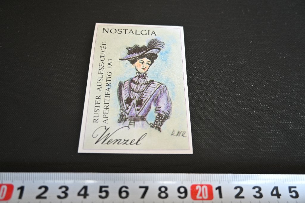 sticker Nostalgia Wenzel Ruster auslese-cuvée ape-ritifartig, Ophalen, Zo goed als nieuw