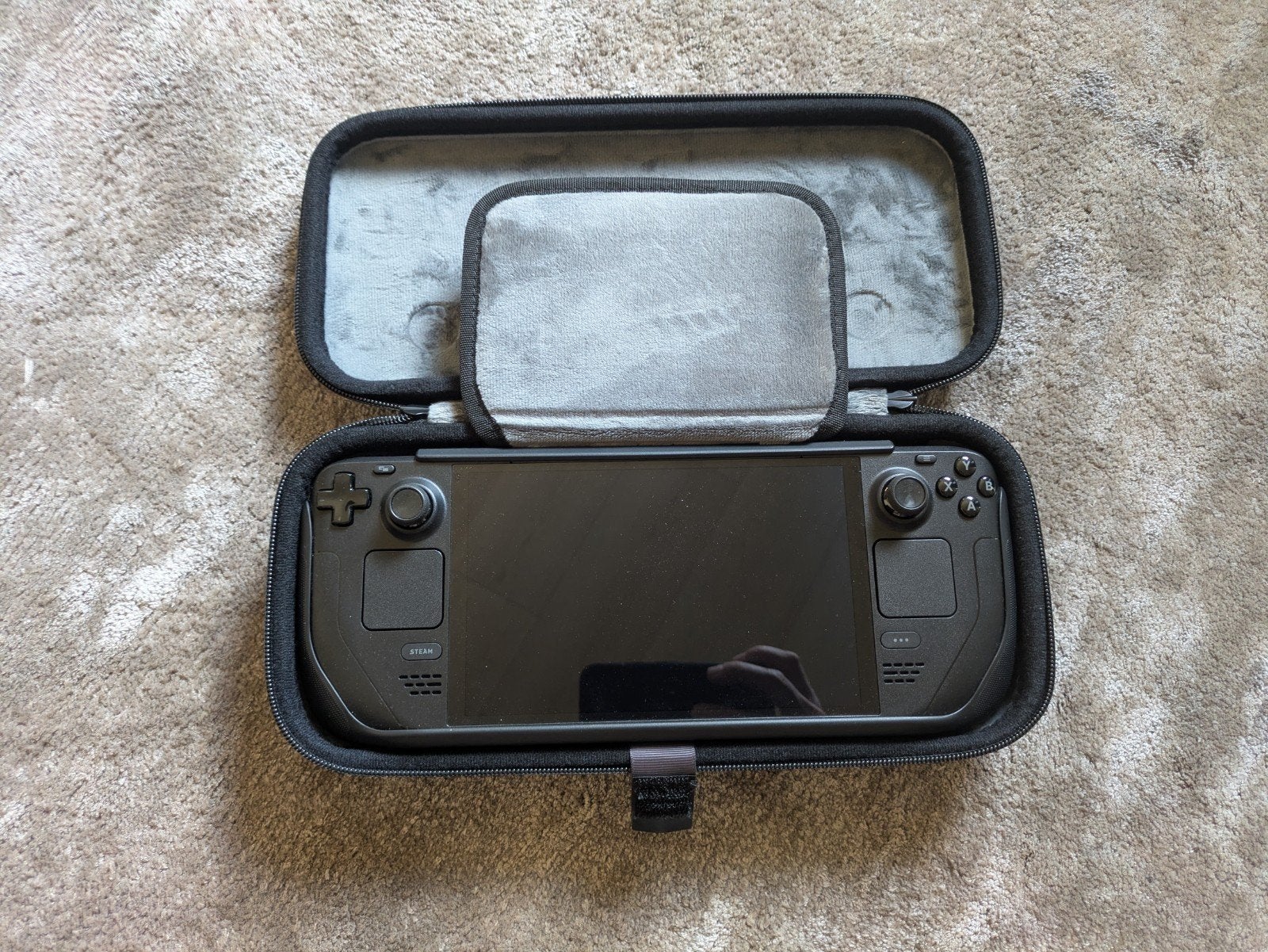 Foto 9 van Steam Deck OLED 512 GB - Zo goed als nieuw met accessoires