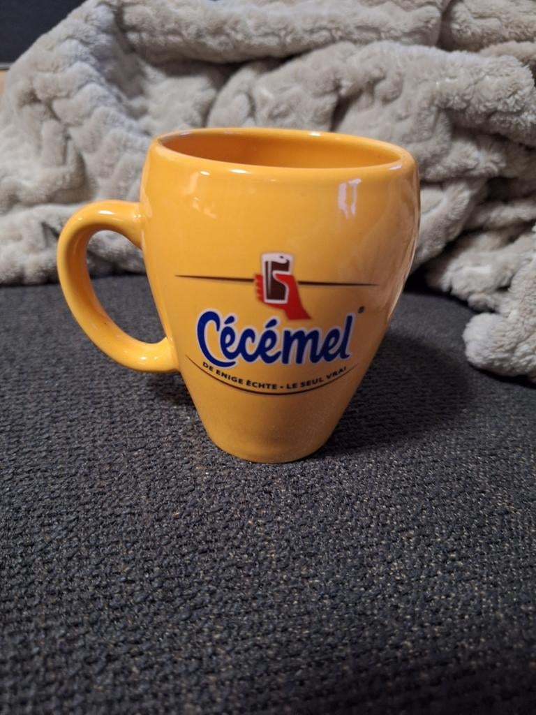 CECEMEL, CHOCOMEL mok, jubileum 70 jaar, 70 ans, Verzamelen, Merken en Reclamevoorwerpen, Ophalen of Verzenden, Zo goed als nieuw