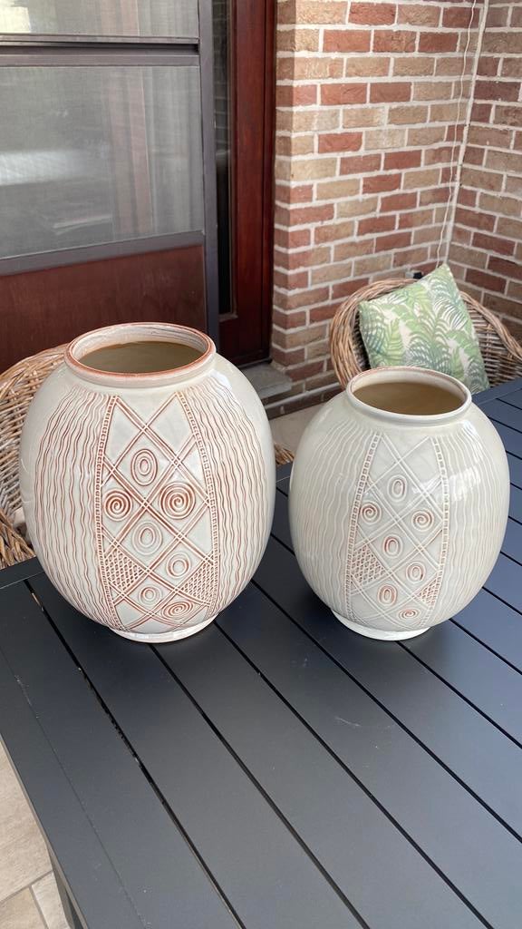 2 x wim visser vaas sphinx maastricht, Rond, Ophalen of Verzenden, Zo goed als nieuw, Aardewerk