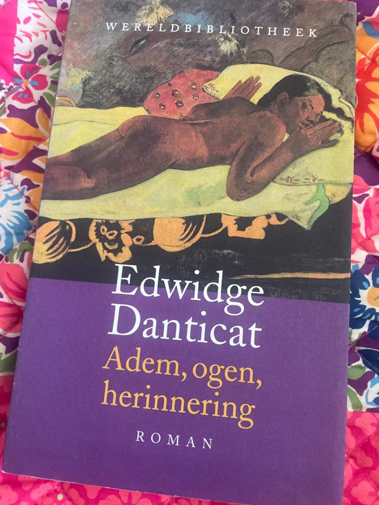 Adem, ogen, herinnering - Edwidge Danticat (Roman), Ophalen of Verzenden, Gelezen, Wereld overig