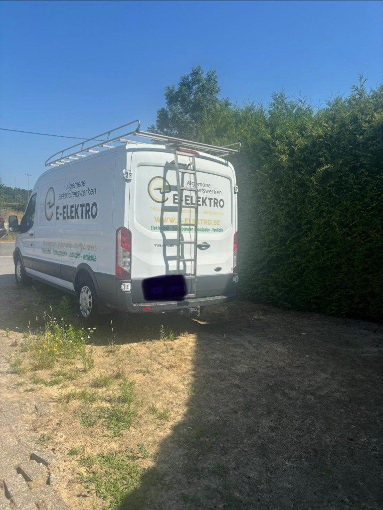 Ford Transit, Auto's, Voorwielaandrijving, Stof, 1800 kg, Wit
