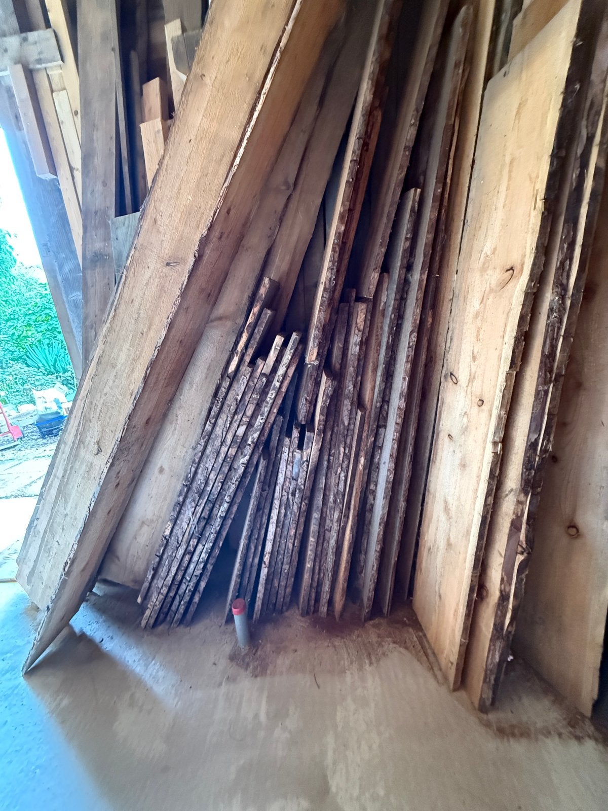 Schuttinghout over - Diverse planken en balken, Doe-het-zelf en Verbouw, Gebruikt, Ophalen of Verzenden, Plank, Overige houtsoorten
