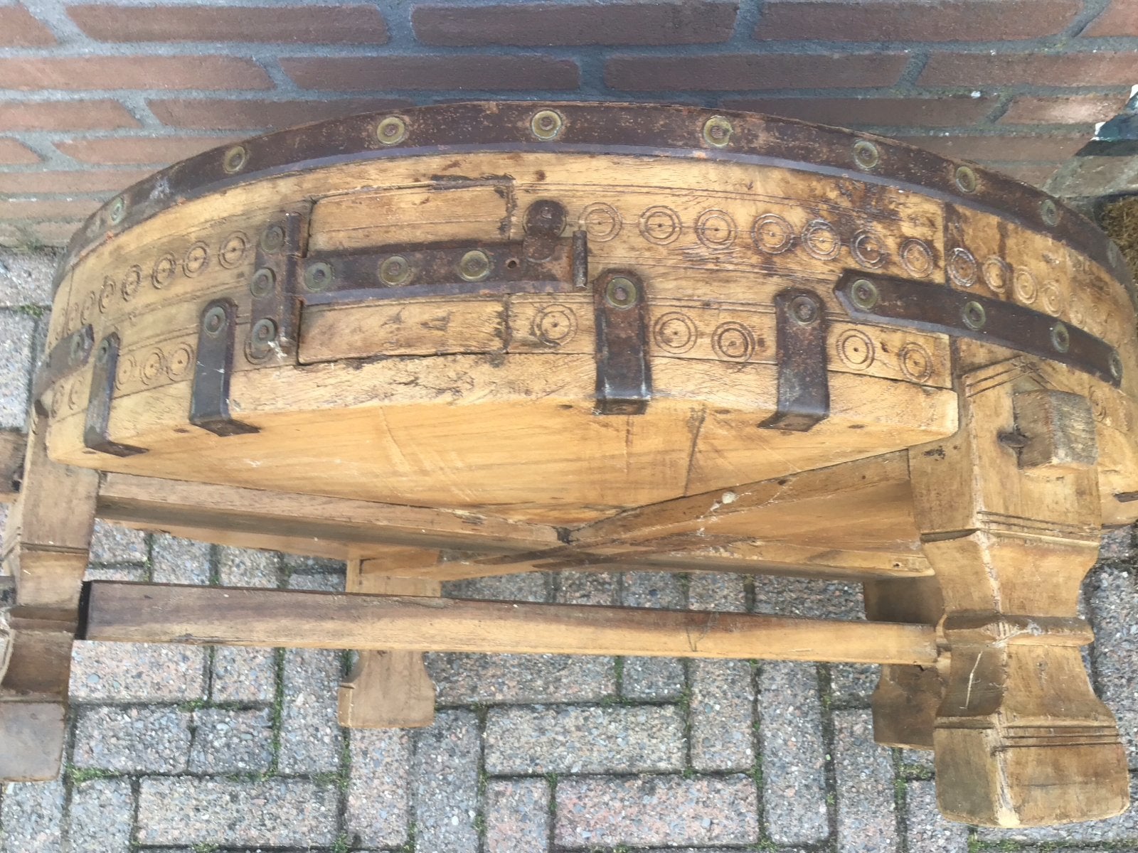 Antieke Chakki Tafel - Uniek en Decoratief, Ophalen