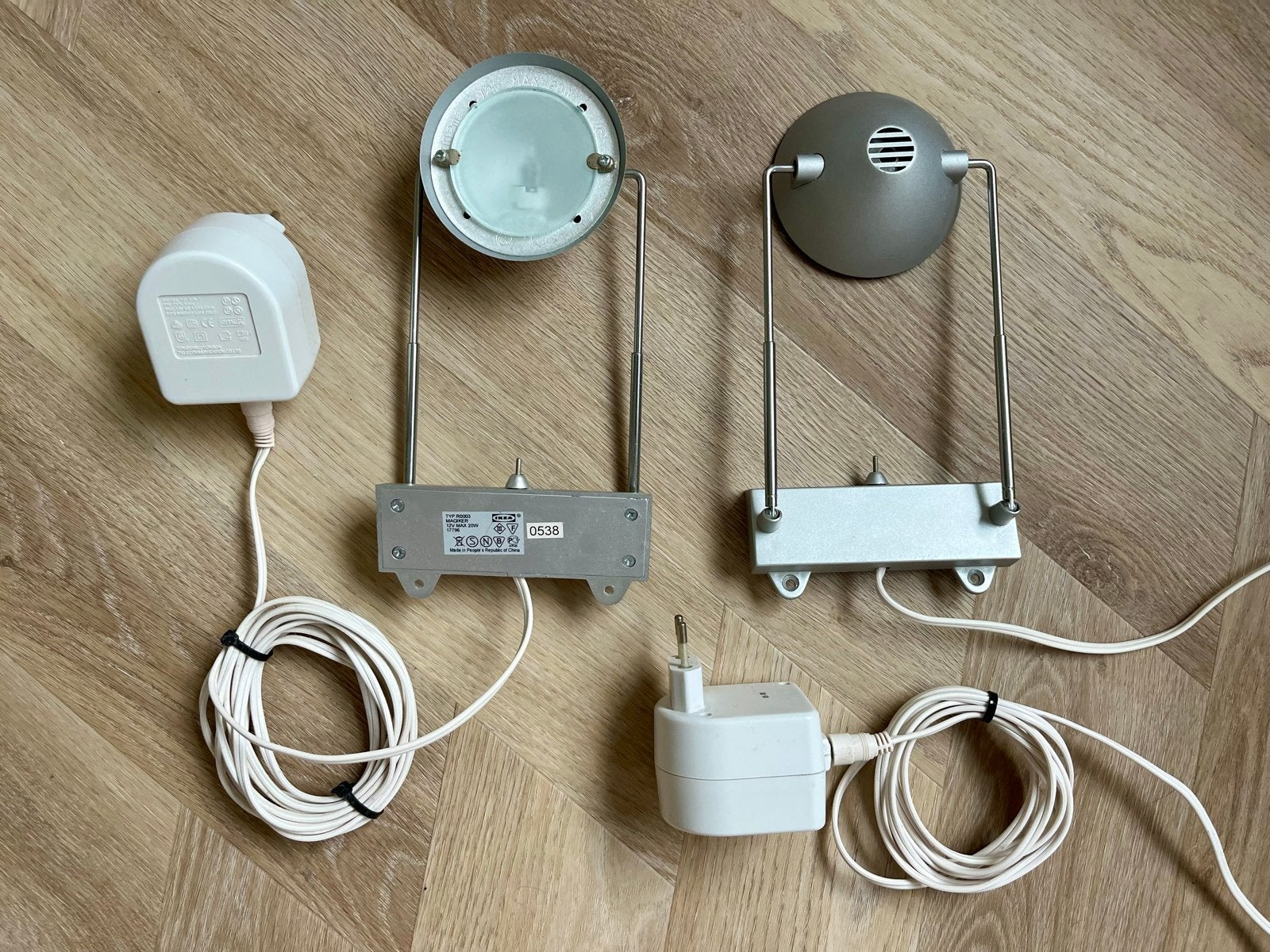 IKEA Magiker Kastlampjes - Set van 2 voor Billy/Pax, Metaal, Gebruikt, Grijs, Modern